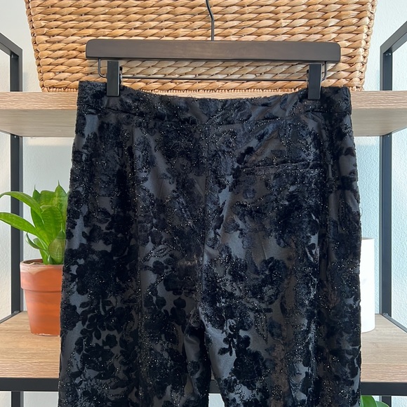 NWOT Zara Mid-Rise Velvet Velour Burnout Capri Dress Pant Trouser, M - Picture 6 of 9